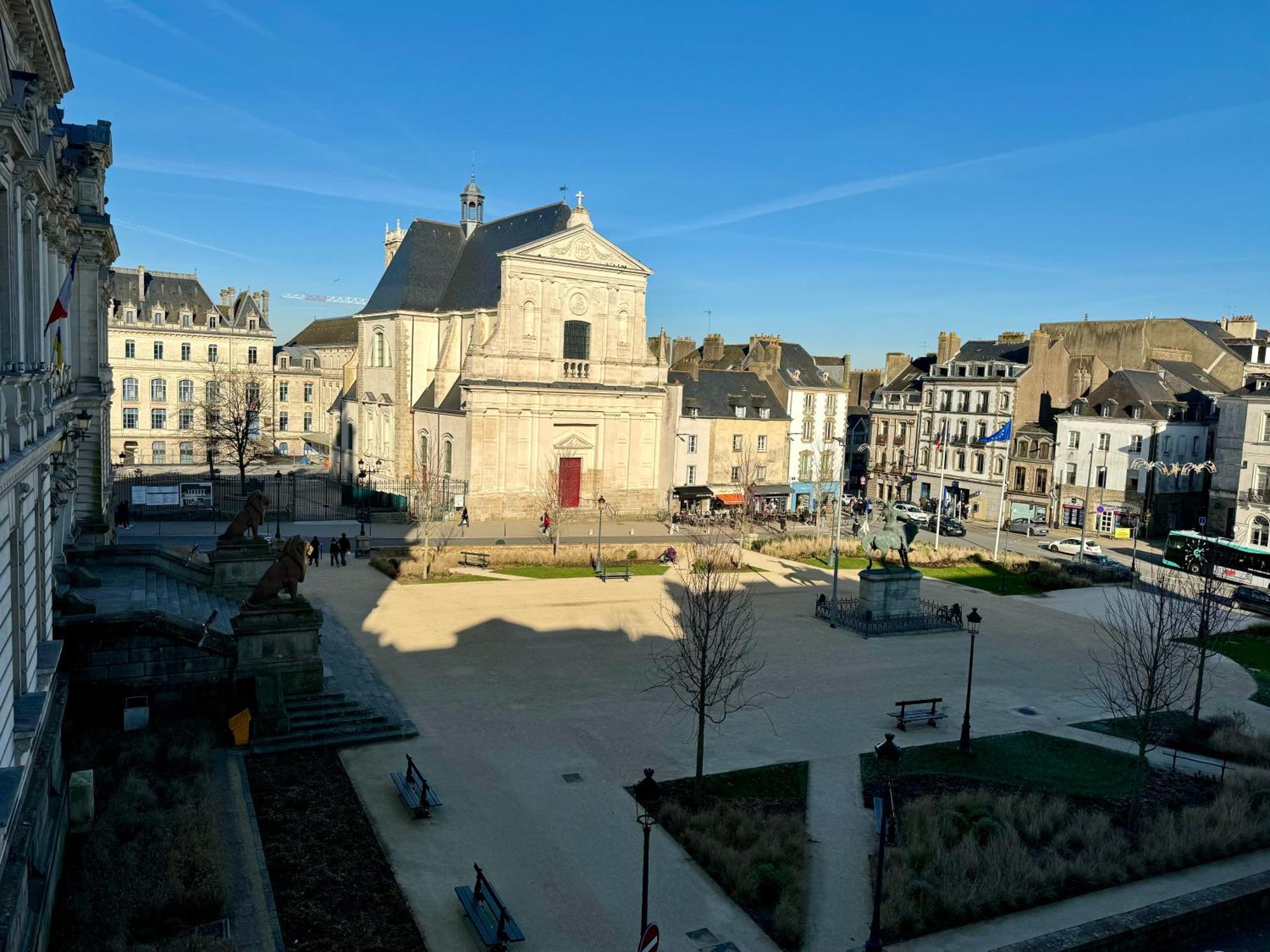 Vue Imprenable Sur La Mairie Lejlighed Vannes Eksteriør billede